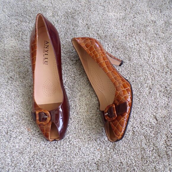 Nwot Anyi Lu ITALIAN leather heels 40 - Picture 1 of 8